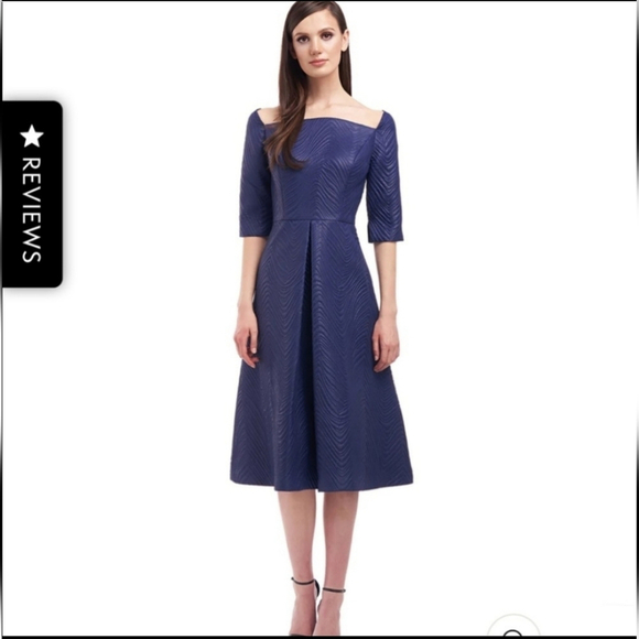 Kay Unger Dresses & Skirts - Kay Unger Quilted Jackquard Elbow Sleeve Midi leght Dress